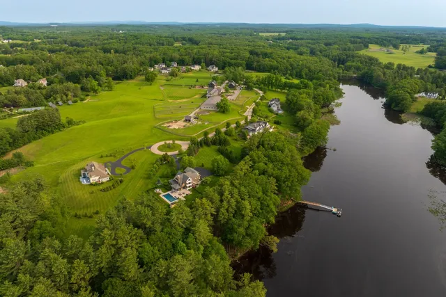 $4,500,000 | 74 Saddle Trail Drive, Dover, NH 03820
