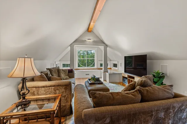 $4,500,000 | 74 Saddle Trail Drive, Dover, NH 03820