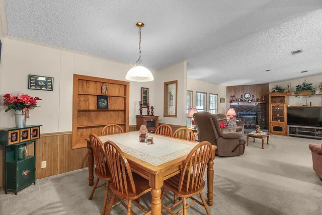 $300,000 | 1067 Polson Circle Northeast, Townsend, GA 31331