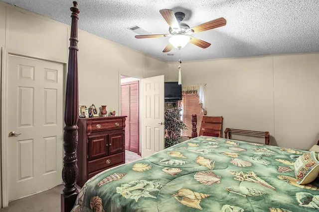 $300,000 | 1067 Polson Circle Northeast, Townsend, GA 31331