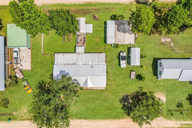 $300,000 | 1067 Polson Circle Northeast, Townsend, GA 31331