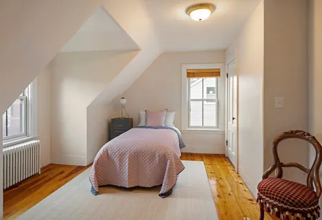 $1,989,000 | 48 Hawthorn Street, Unit 2, Cambridge, MA 02138