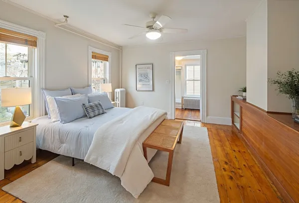 $1,989,000 | 48 Hawthorn Street, Unit 2, Cambridge, MA 02138