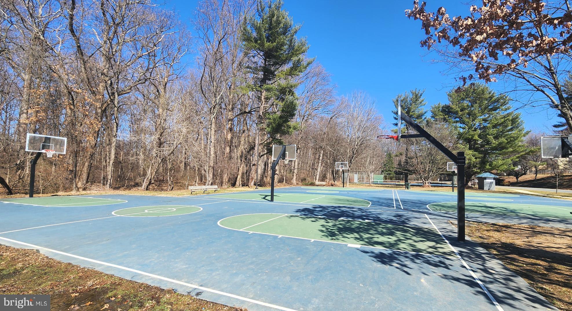 1002 Laredo Road Silver Spring, MD 20901 - Photo 35 of 70 a view of a basketball court