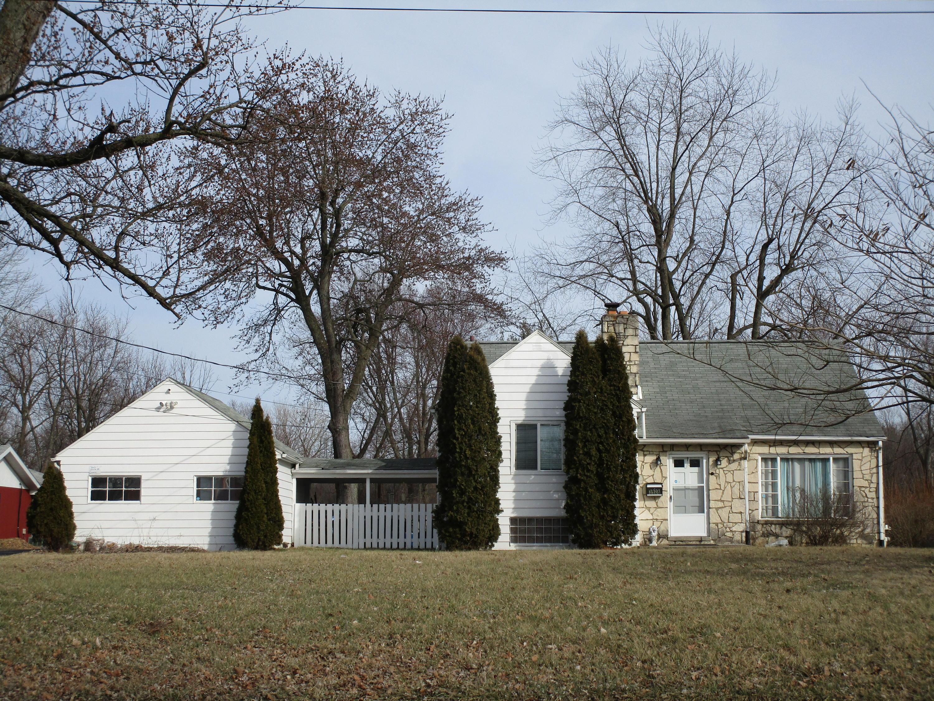 3928 Maize Road Columbus, OH 43224 - Photo 1 of 9 Gallery Image 1