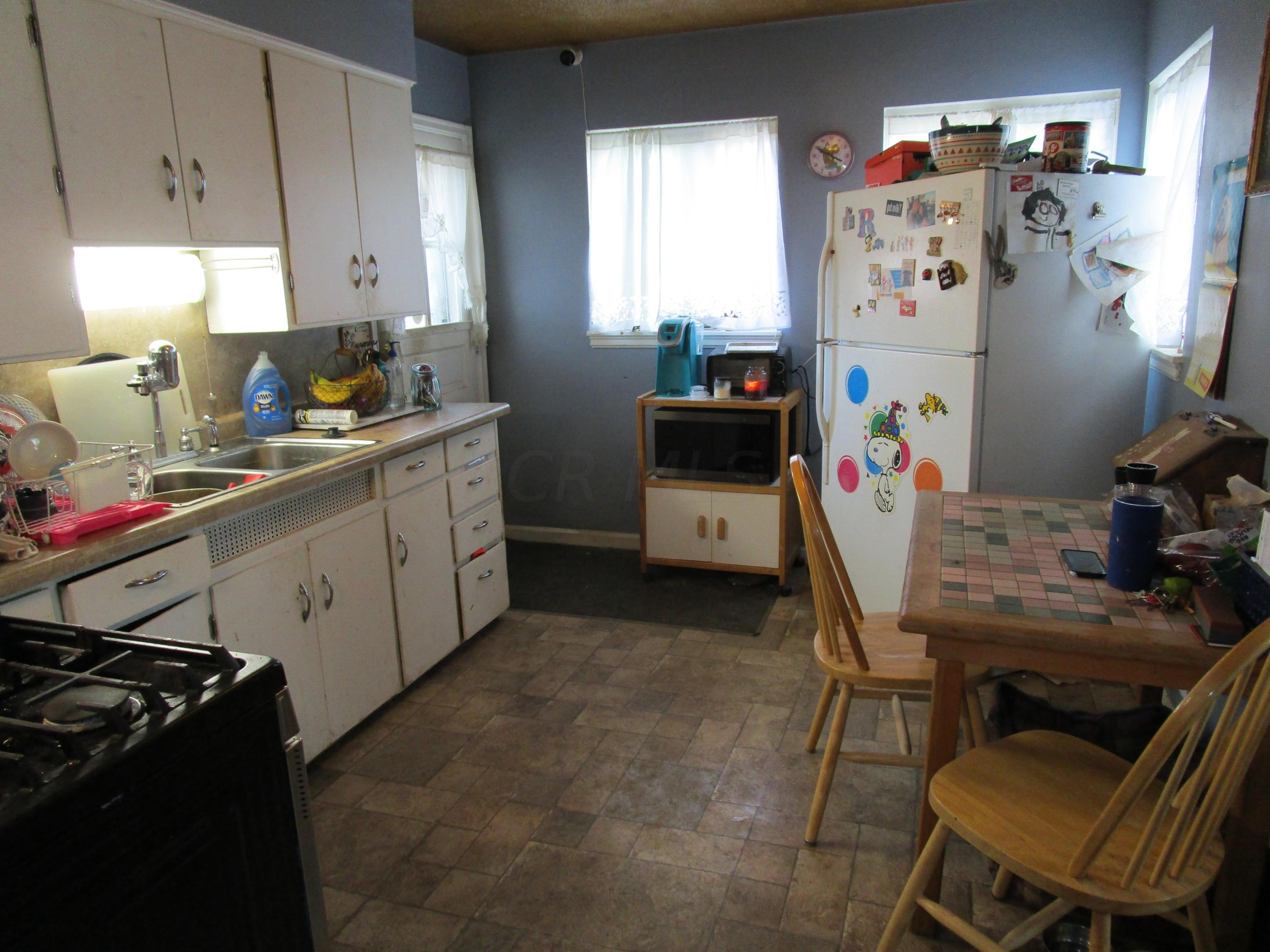 3928 Maize Road Columbus, OH 43224 - Photo 4 of 9 Gallery Image 4