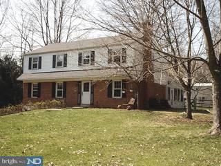 702 Mallard Road West Chester, PA 19382 - Photo 1 of 6 Gallery Image 1