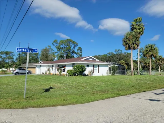 $365,000 | 2507 East 2nd Street, Lehigh Acres, FL 33936