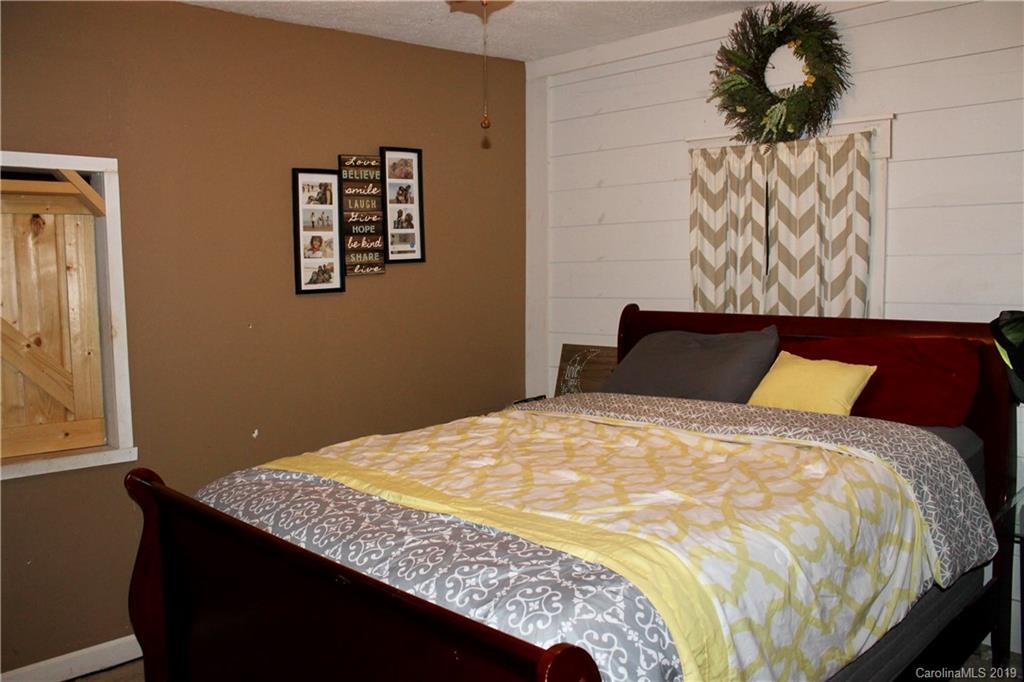 1808 Probart Street Brevard, NC 28712 - Photo 13 of 20 Gallery Image 13