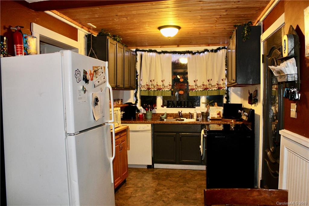 1808 Probart Street Brevard, NC 28712 - Photo 16 of 20 Gallery Image 16