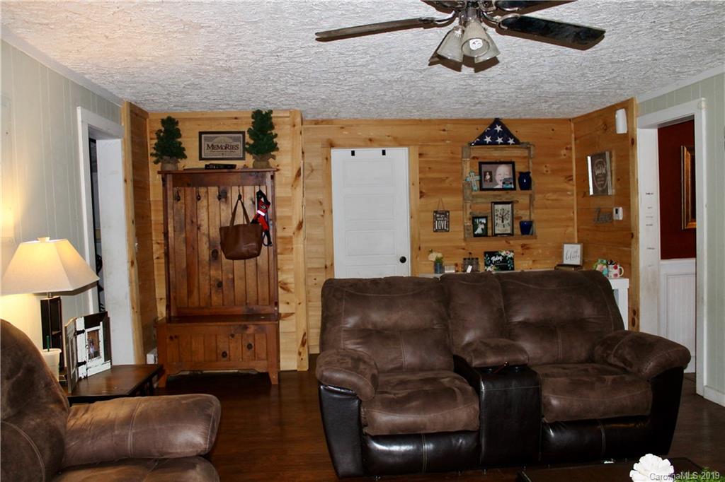 1808 Probart Street Brevard, NC 28712 - Photo 9 of 20 Gallery Image 9
