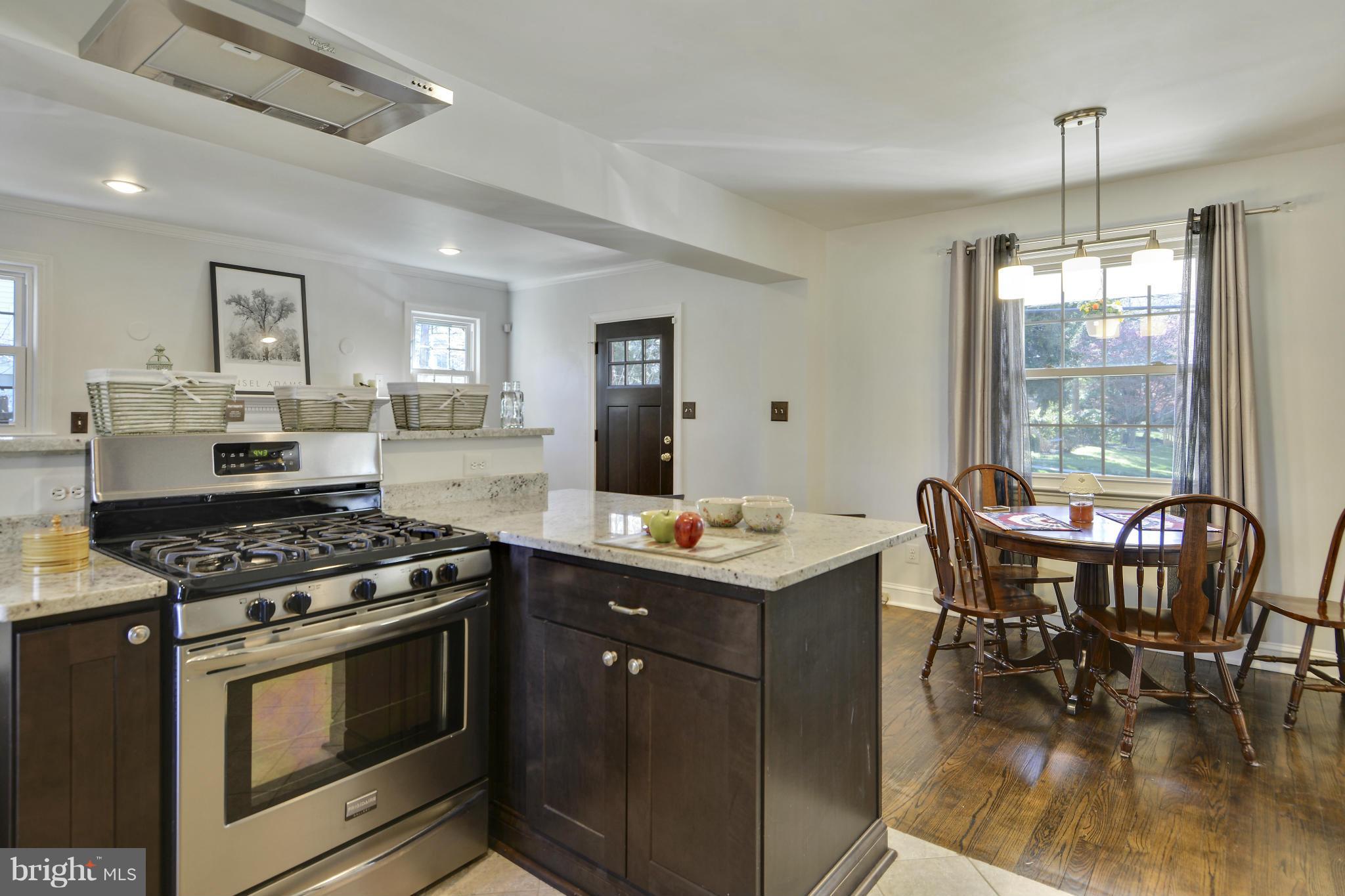 1509 Ballard Street Silver Spring, MD 20910 - Photo 5 of 30 Dining Room