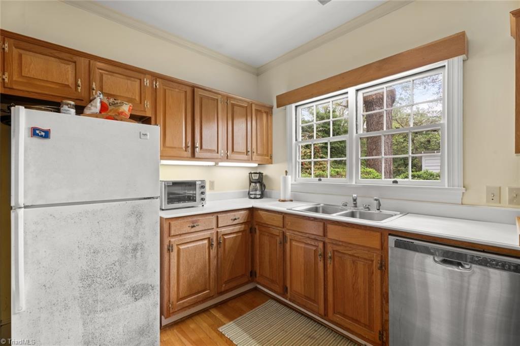 3239 Valley Road Winston-Salem, NC 27106 - Photo 21 of 46 Gallery Image 21