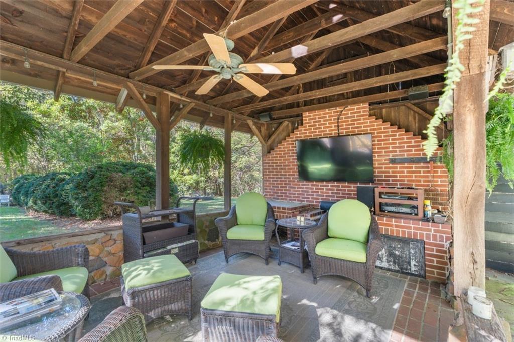 3239 Valley Road Winston-Salem, NC 27106 - Photo 45 of 46 Gallery Image 45