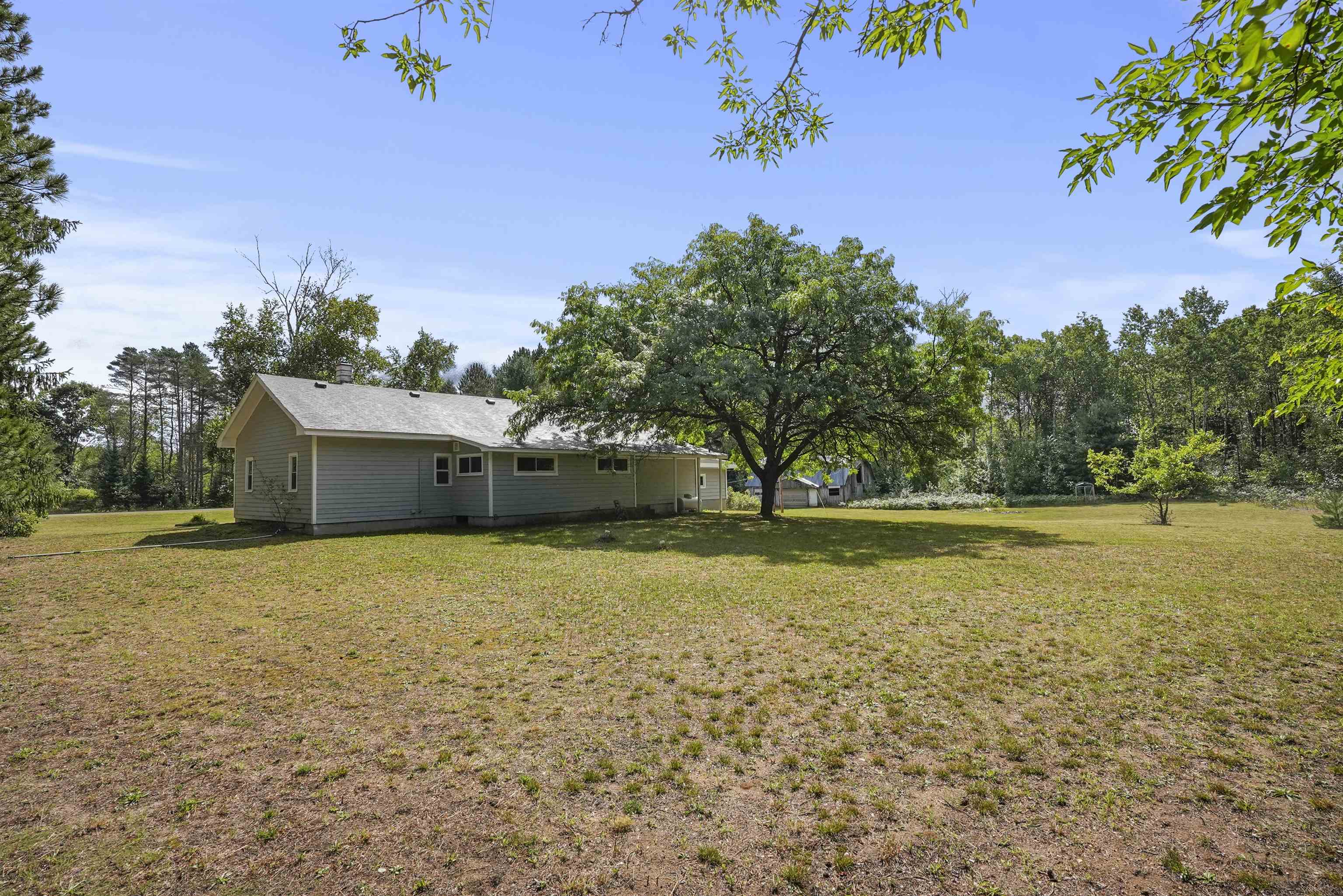 8731 North Morey Road Manton, MI 49663 - Photo 5 of 26 Gallery Image 5
