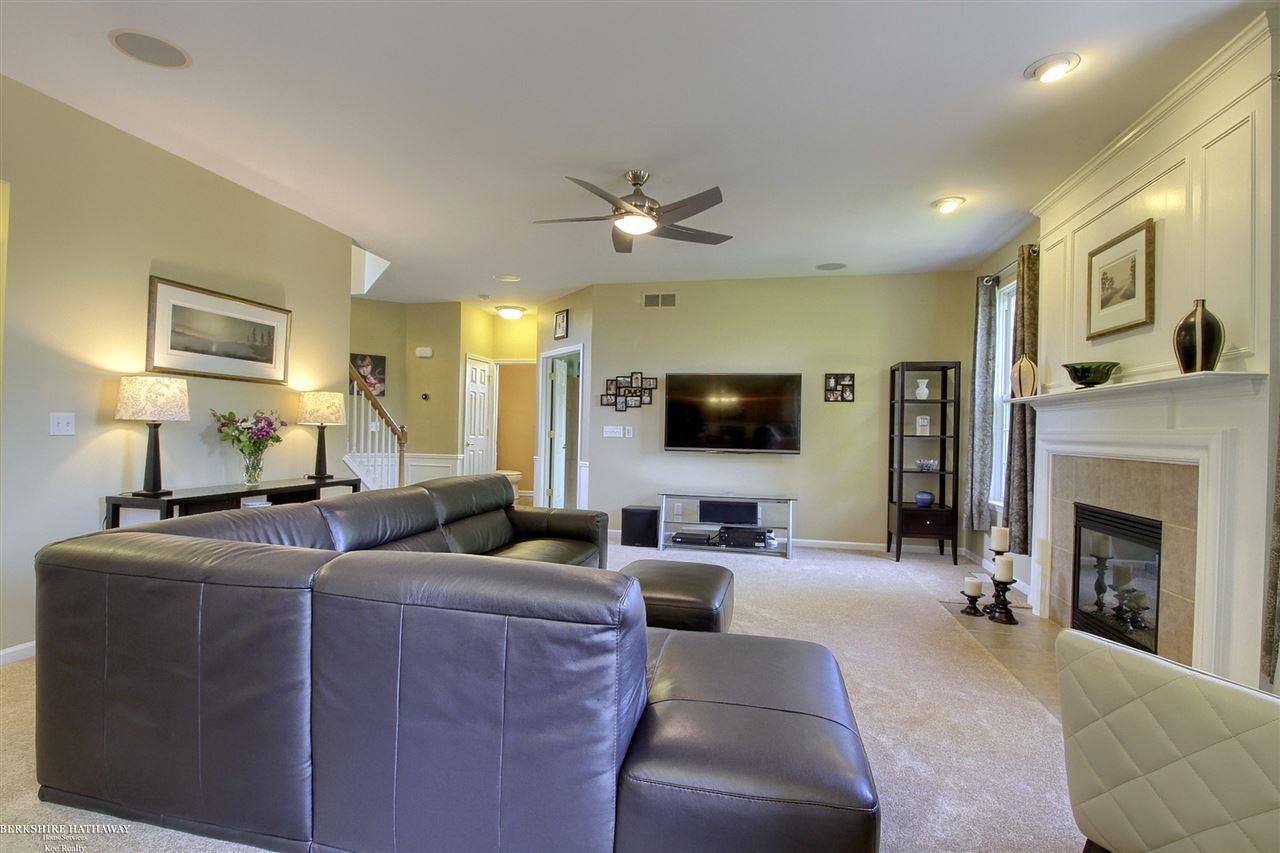 7269 Tottenham Drive Utica, MI 48317 - Photo 10 of 38 31320847-9.JPG