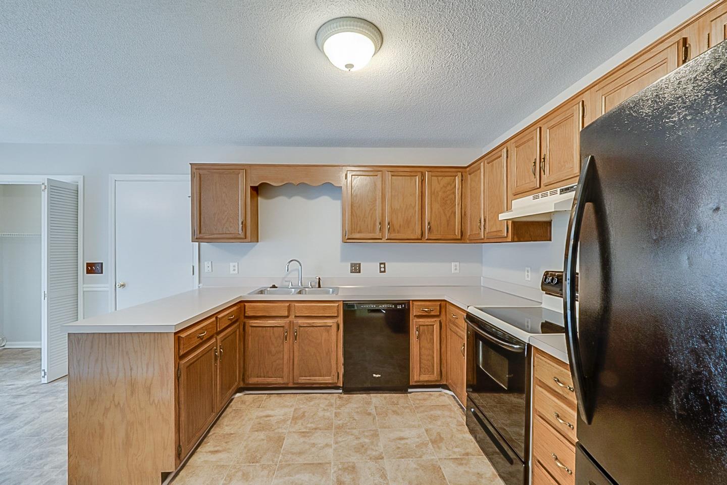 1432 Hunters Branch Road Antioch, TN 37013 - Photo 3 of 28 Gallery Image 3