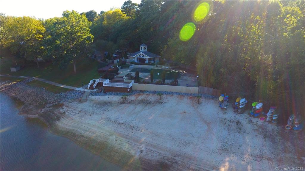19831 Henderson Road Cornelius, NC 28031 - Photo 10 of 20
