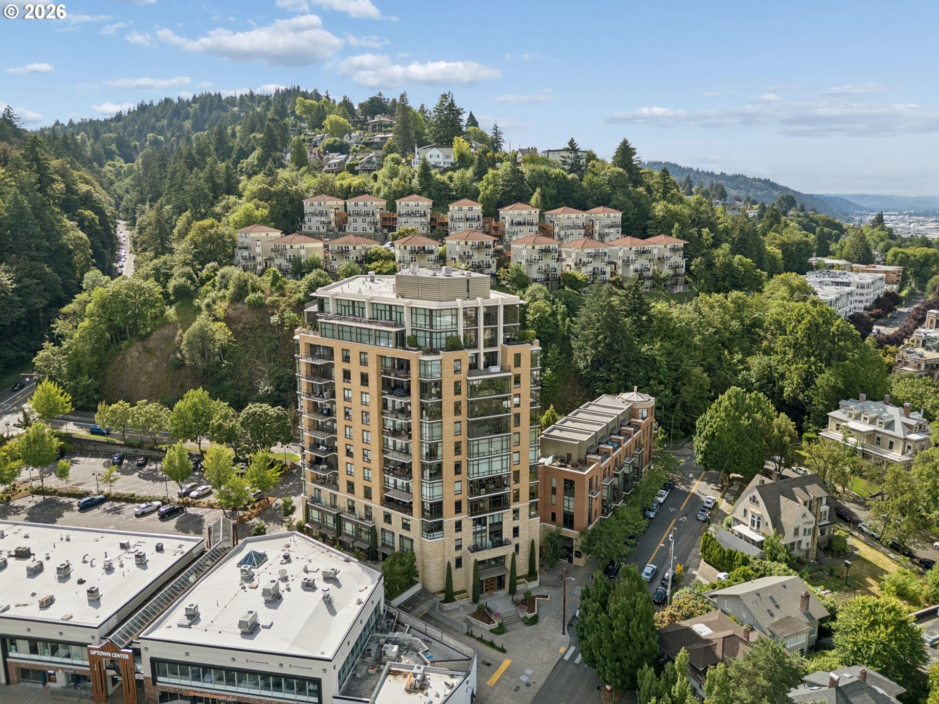 2351 Northwest Westover Road, Unit 601 Portland, OR 97210 - Photo 2 of 34