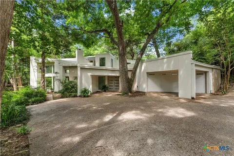 $1,200,000 | 3001 White Oak Drive, Temple, TX 76502
