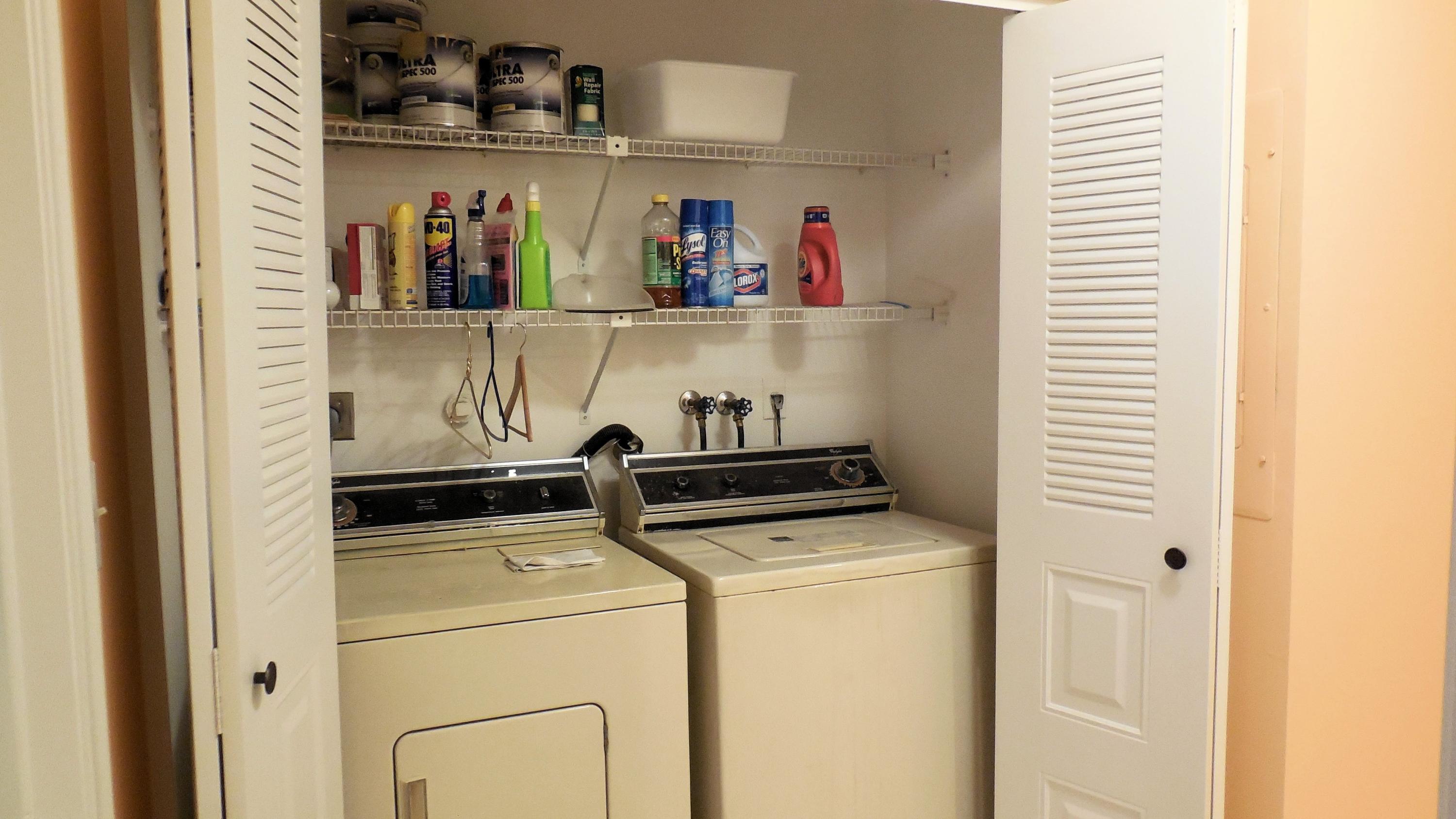 10979 Water Oak Manor Boca Raton, FL 33498 - Photo 16 of 27 LAUNDRY ROOM