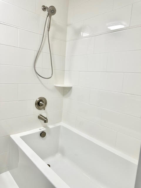 996 Lahaie Road Cheboygan, MI 49721 - Photo 34 of 51 Owner's Private Bath