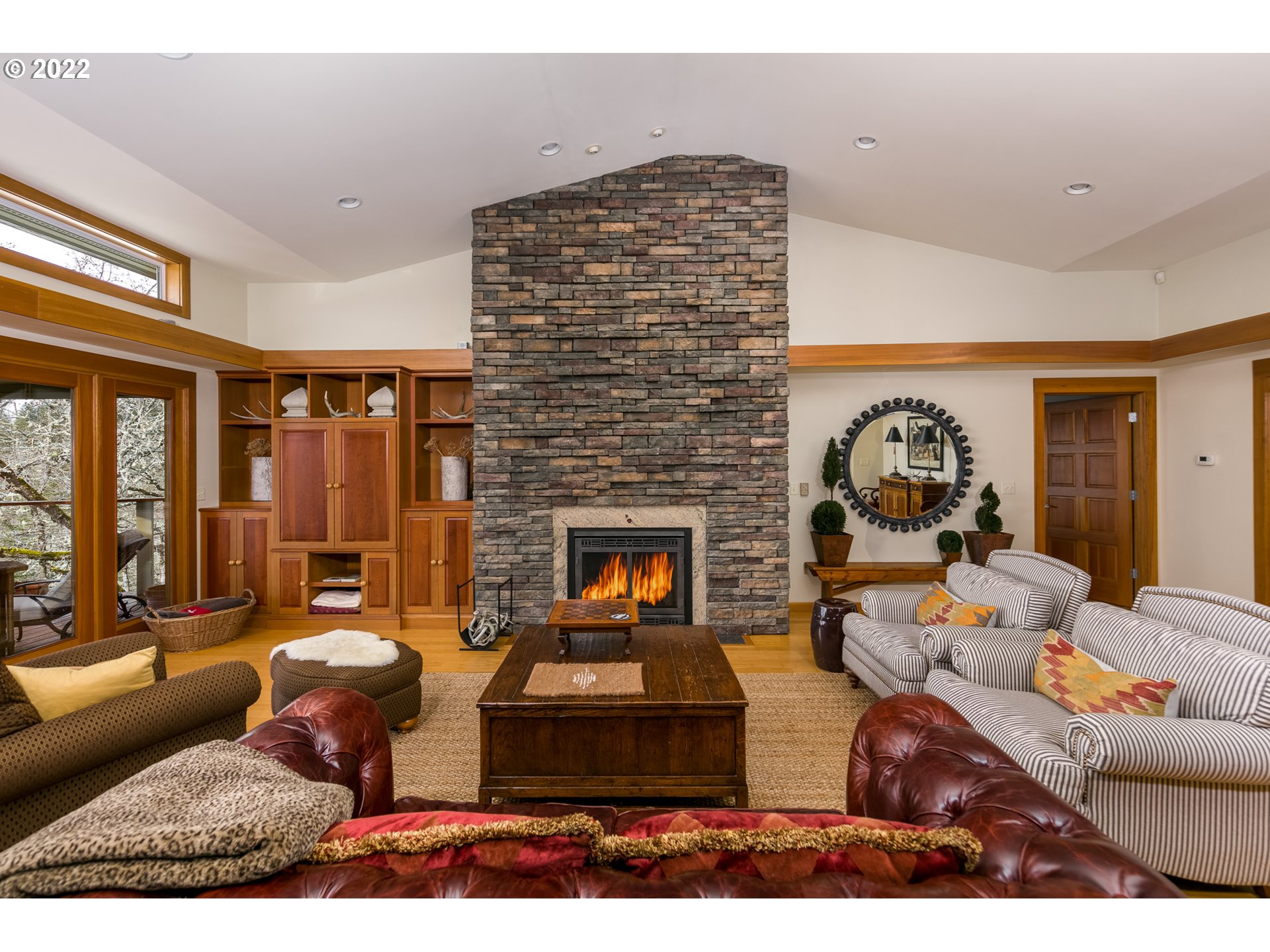 379 Canyon Road Lyle, WA 98635 - Photo 17 of 32 Gallery Image 17