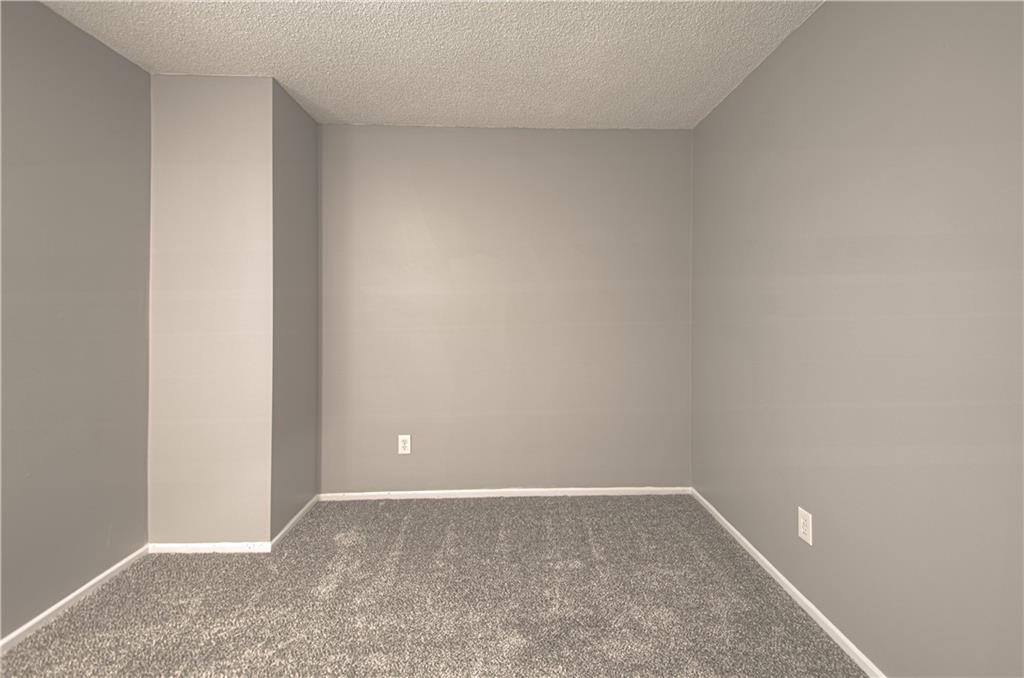 727 Southwest Liggett Road, Unit B Blue Springs, MO 64015 - Photo 18 of 23 Gallery Image 18