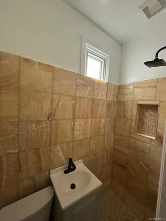 $4,500 | 298 Cooper Street, Unit 4 | Bushwick