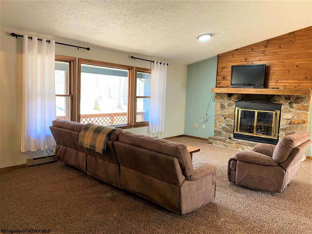 17 Maple Avenue Davis, WV 26260 - Photo 2 of 15 Gallery Image 2