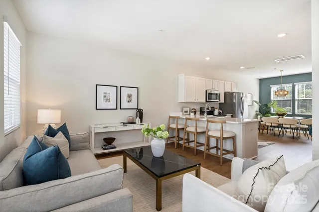 $359,000 | 2409 Via Del Conte, Charlotte, NC 28205