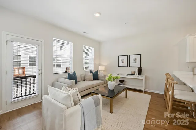 $359,000 | 2409 Via Del Conte, Charlotte, NC 28205