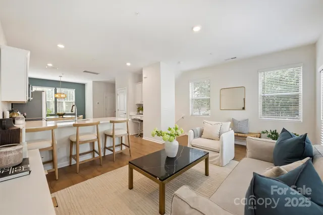 $359,000 | 2409 Via Del Conte, Charlotte, NC 28205