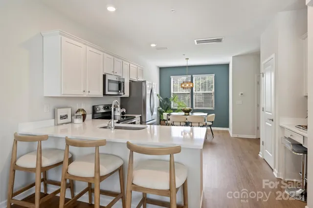 $359,000 | 2409 Via Del Conte, Charlotte, NC 28205