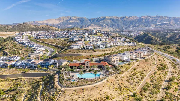 $1,670,000 | 21242 Wild Flower Way, Chatsworth, CA 91311