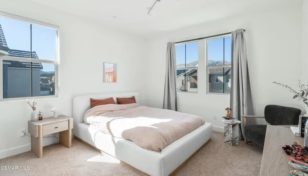 $1,670,000 | 21242 Wild Flower Way, Chatsworth, CA 91311