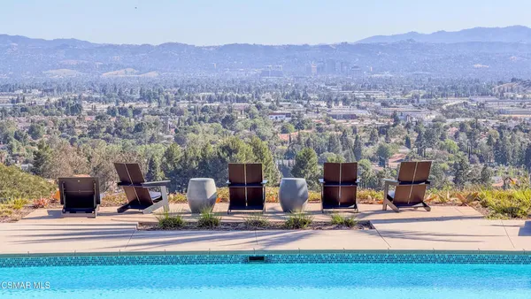 $1,670,000 | 21242 Wild Flower Way, Chatsworth, CA 91311