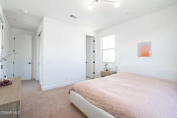 $1,670,000 | 21242 Wild Flower Way, Chatsworth, CA 91311