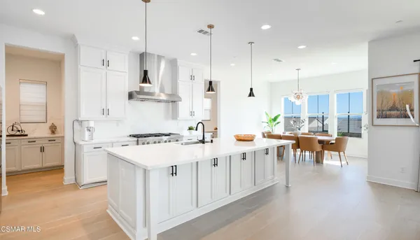 $1,670,000 | 21242 Wild Flower Way, Chatsworth, CA 91311