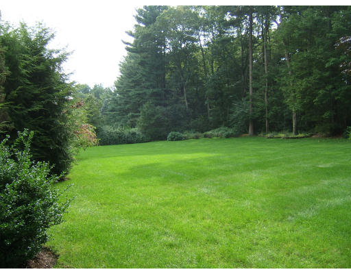 70 Rambling Road Sudbury, MA 01776 - Photo 3 of 12