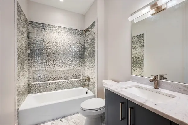 $3,295,000 | 4212 Tuscany Court, Bryan, TX 77802