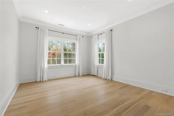 $28,000 | 25 Hunt Place, Rye, NY 10580