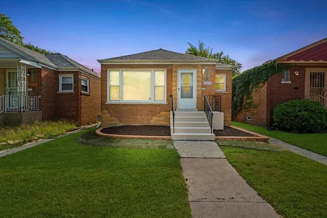 $179,900 | 14231 South Dearborn Street, Riverdale, IL 60827