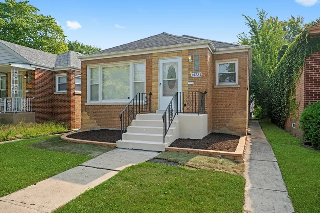 $179,900 | 14231 South Dearborn Street, Riverdale, IL 60827