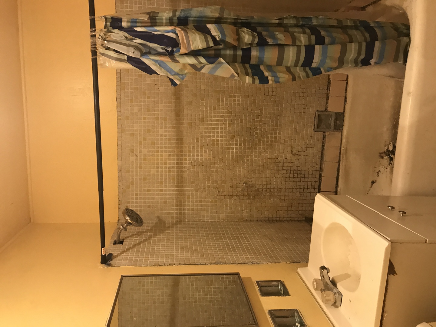 Undisclosed Address Chicago, IL 60623 - Photo 8 of 8 a bathroom with a shower