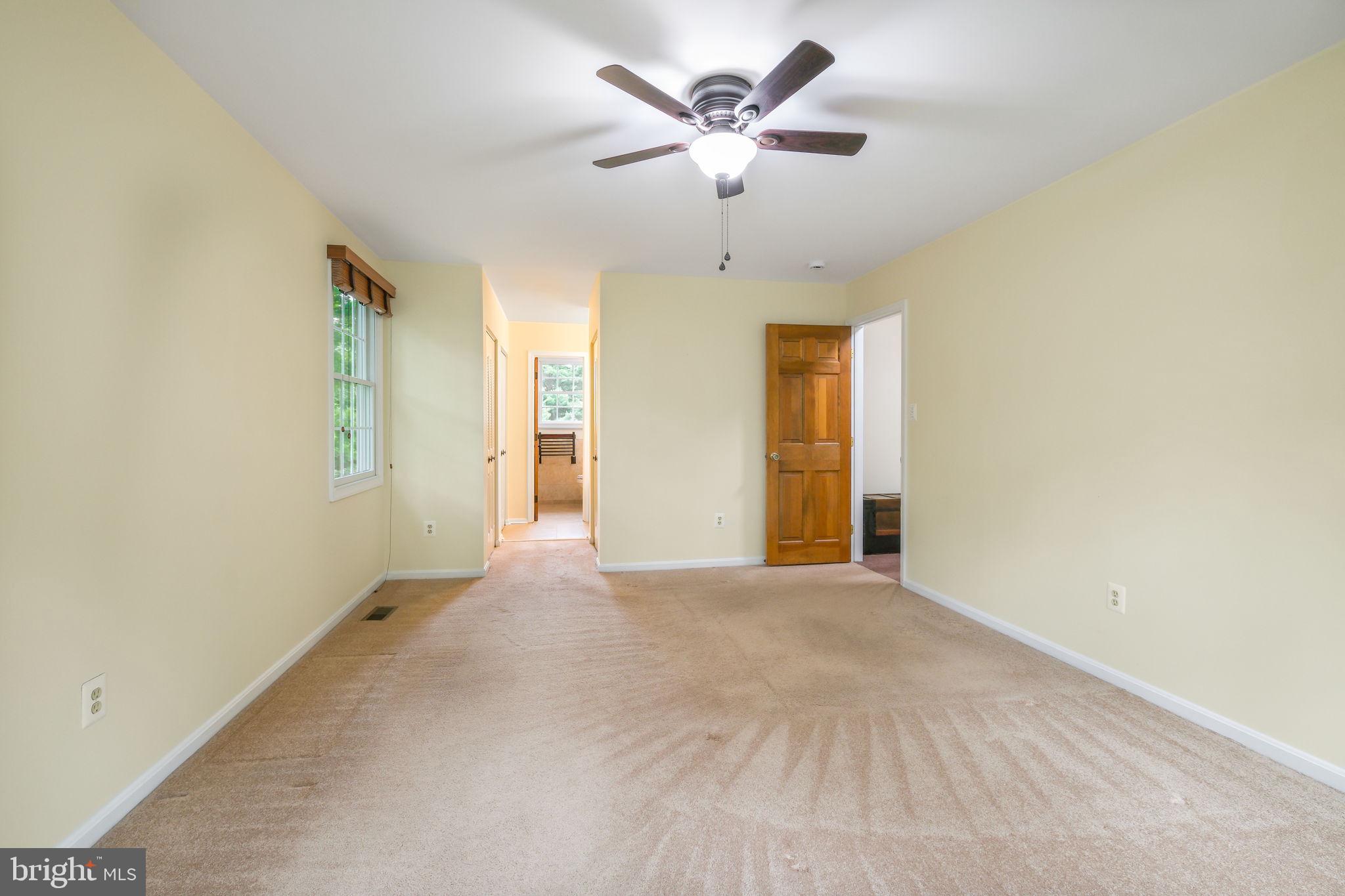 118 Summit Hall Road Gaithersburg, MD 20877 - Photo 20 of 41 Primary Bedroom