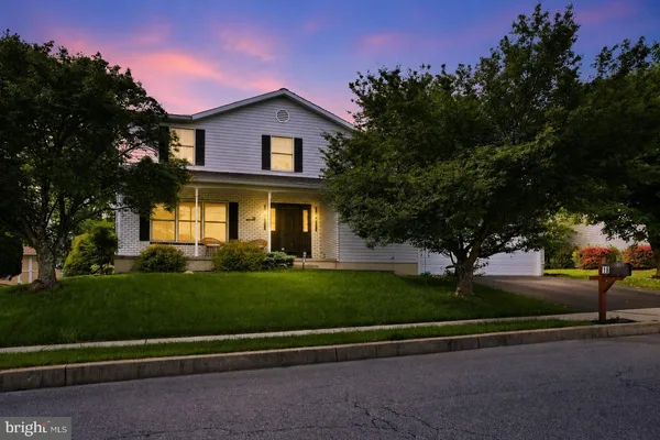 $489,000 | 18 Willow Way Drive, Enola, PA 17025