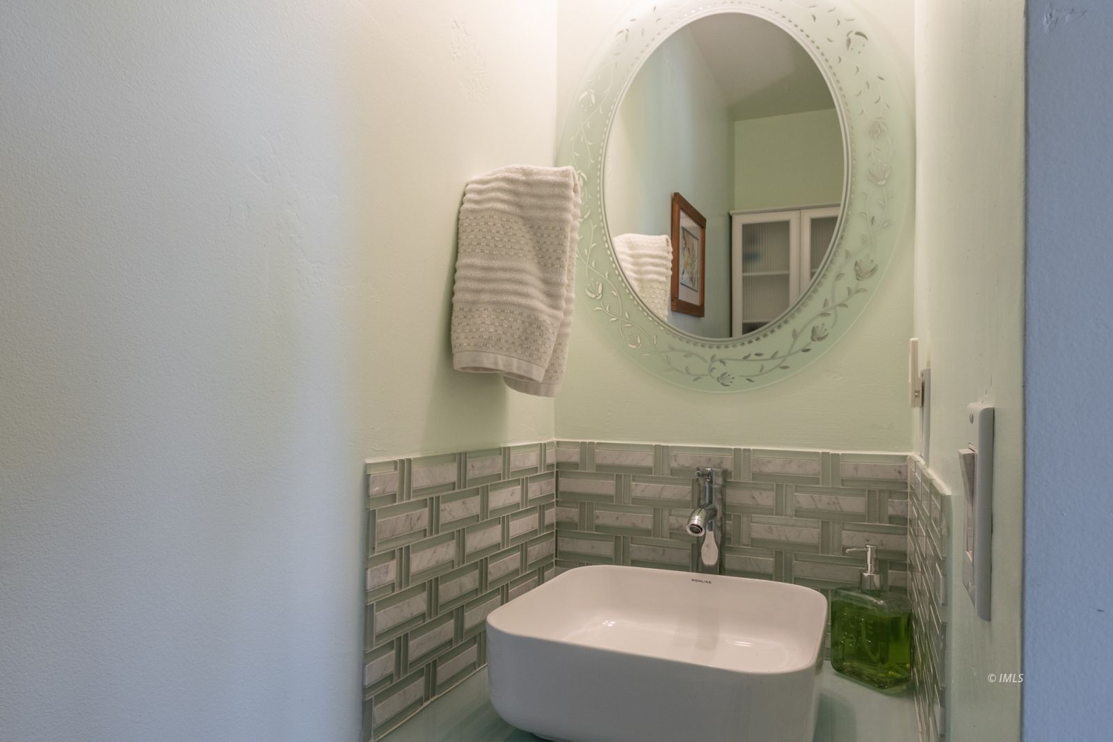 53 Ocean View Road Bishop, CA 93514 - Photo 22 of 34 Half Bath