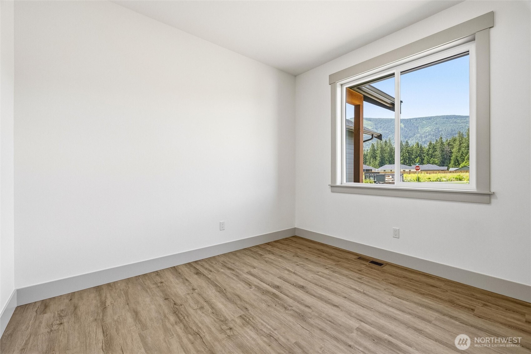 6522 Watson Loop Maple Falls, WA 98266 - Photo 16 of 29