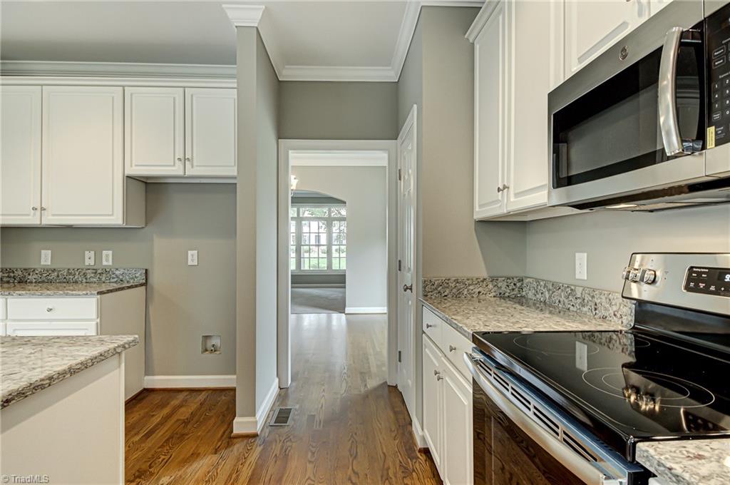 4014 Braddock Road High Point, NC 27265 - Photo 13 of 28 Gallery Image 13